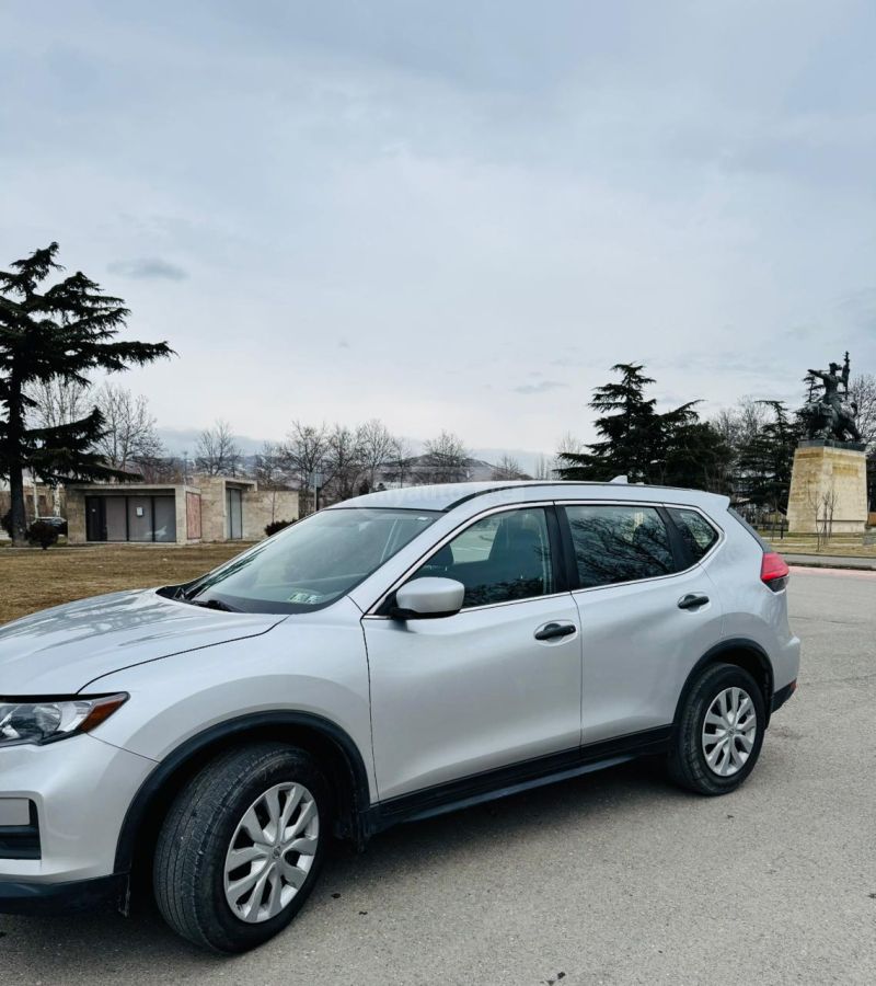 Nissan Rogue 2016 — photo 2