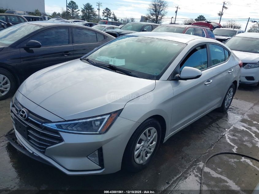 Hyundai Elantra 2019 — photo 2