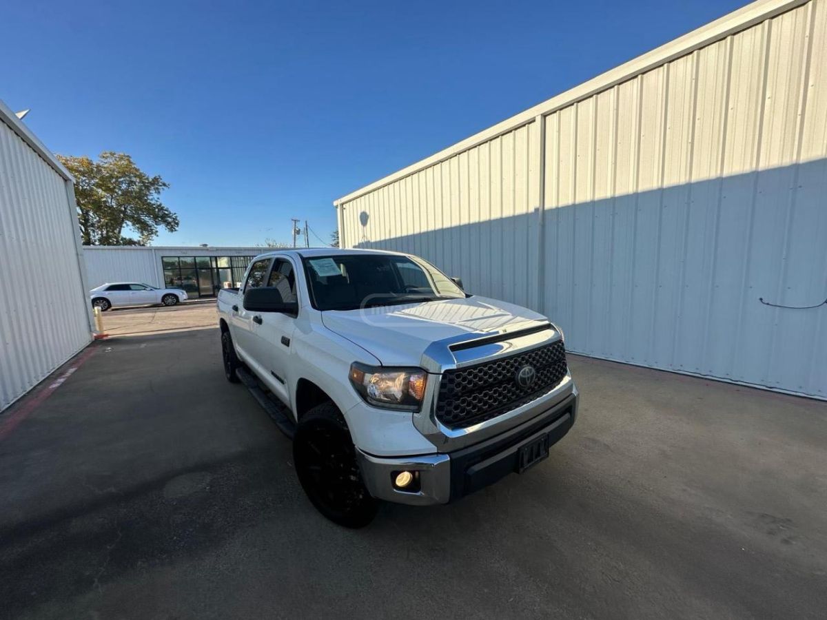 Toyota Tundra