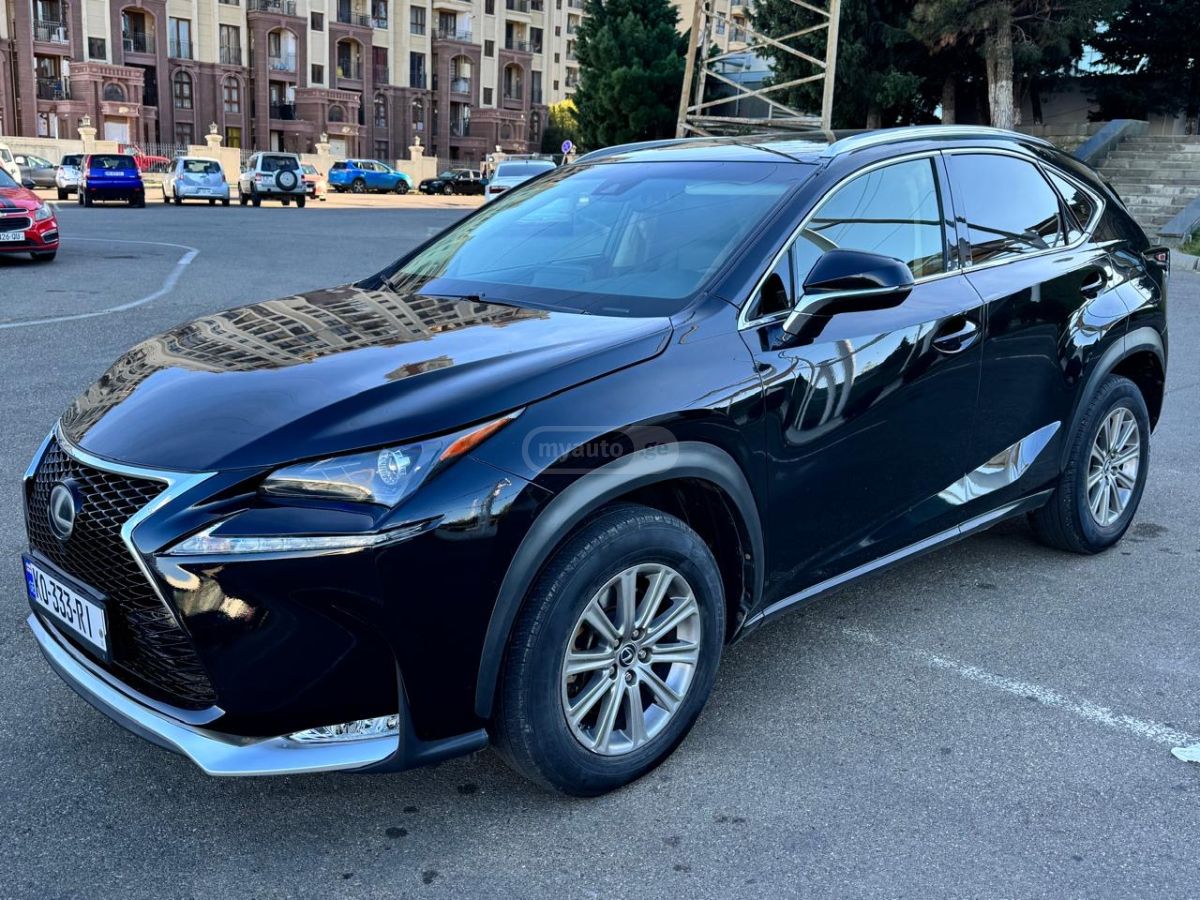 Lexus NX 300 2017 — photo 2