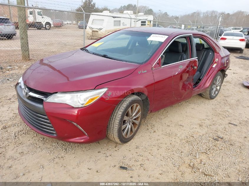 Toyota Camry 2016 — photo 2