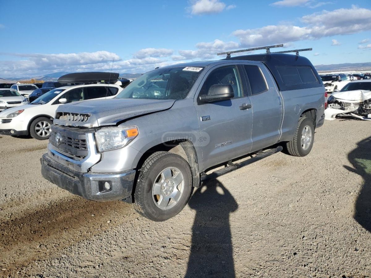 Toyota Tundra