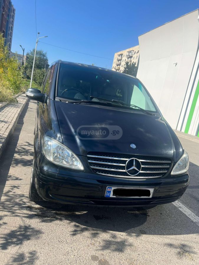 Mercedes-Benz Viano