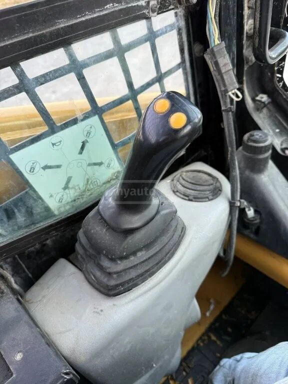 Caterpillar 120 / 120 AWD 2015 — photo 2