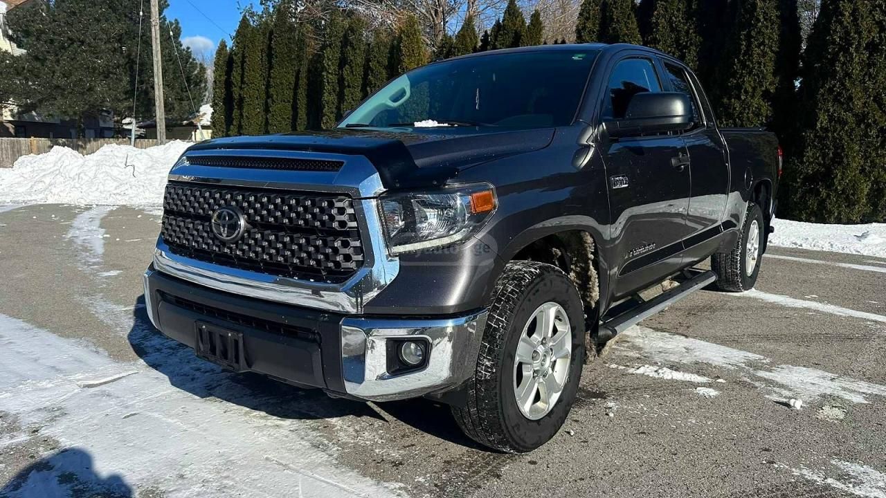 Toyota Tundra 2018 — photo 2