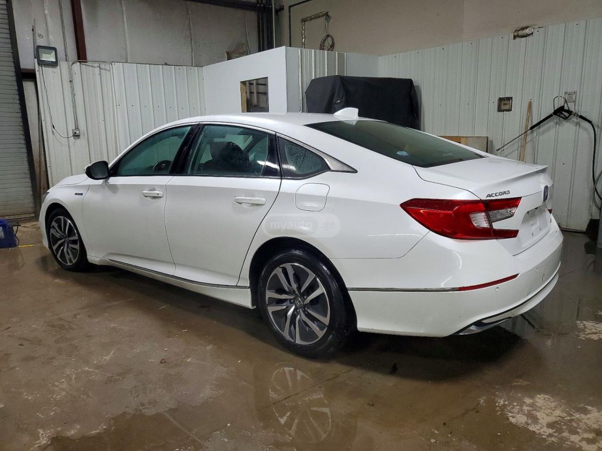Honda Accord 2022 — photo 2