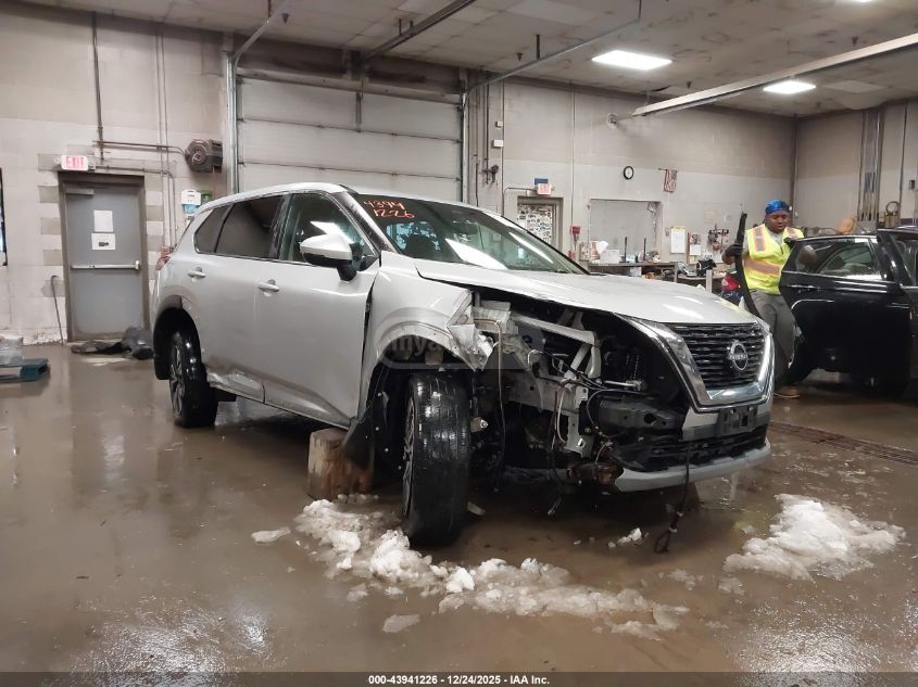 Nissan Rogue 2022 — photo 2