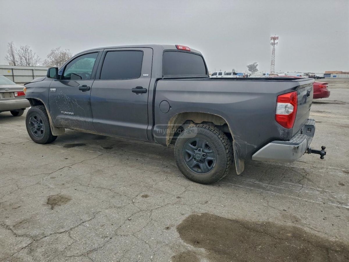 Toyota Tundra 2014 — photo 2