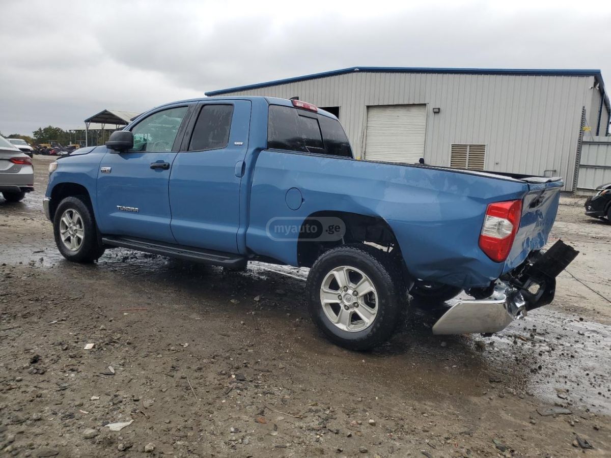Toyota Tundra 2021 — photo 2