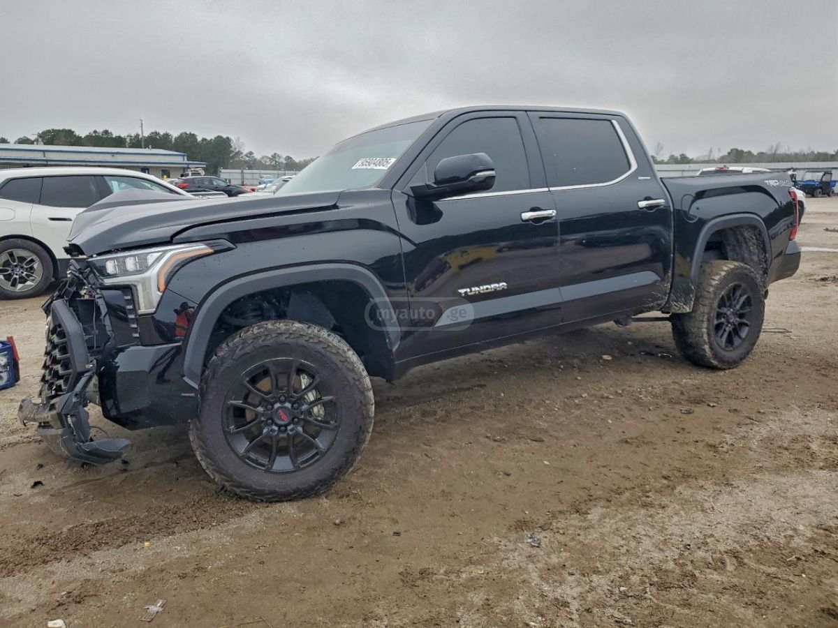 Toyota Tundra
