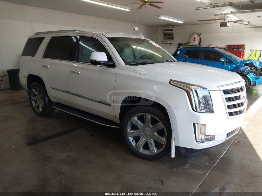 Cadillac Escalade 2016 — photo 2