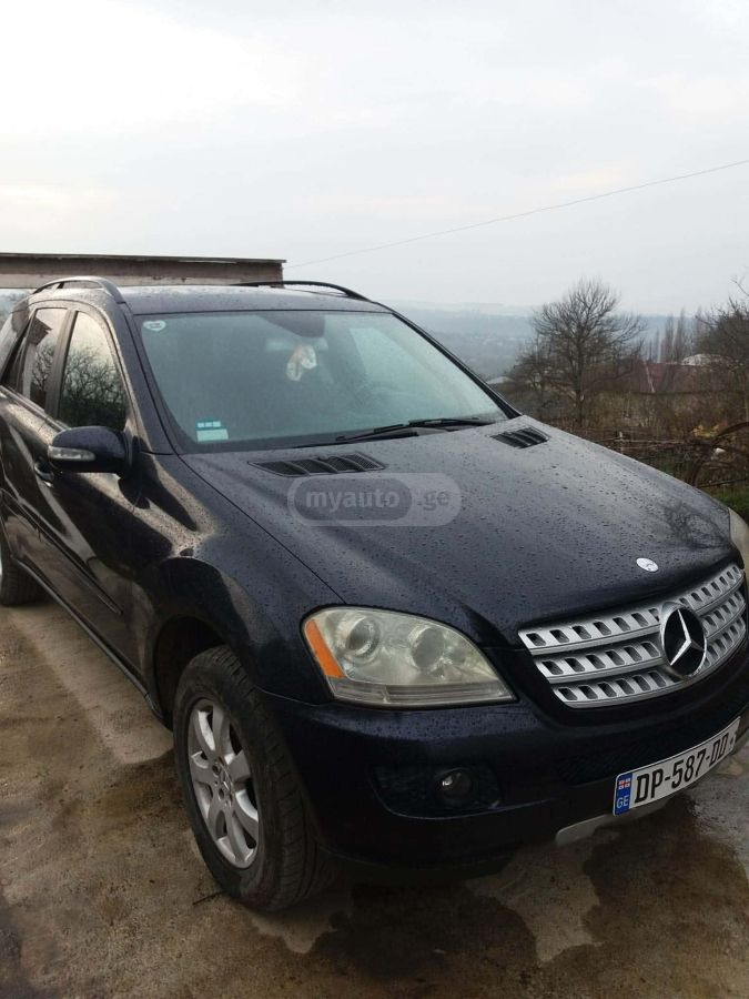 Mercedes-Benz ML 350 2006 — photo 2