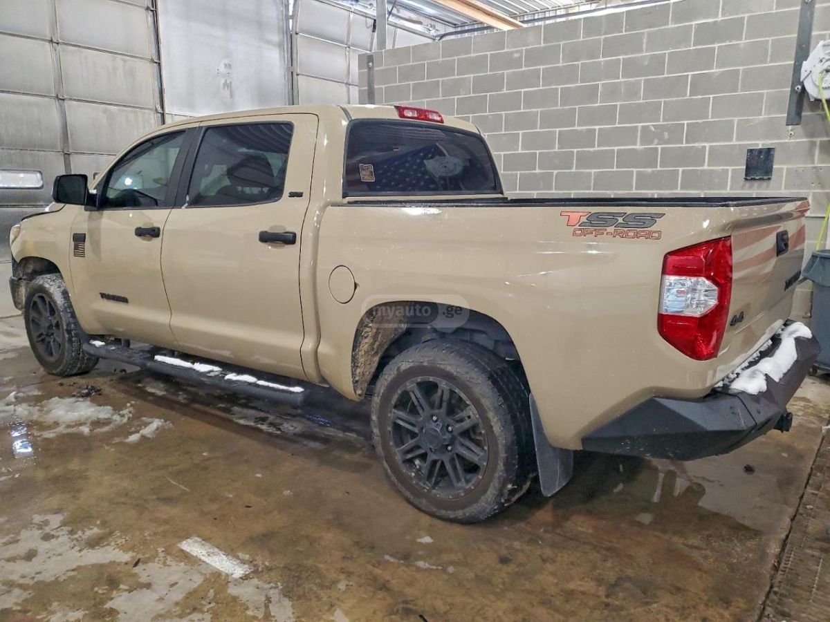 Toyota Tundra 2019 — photo 2