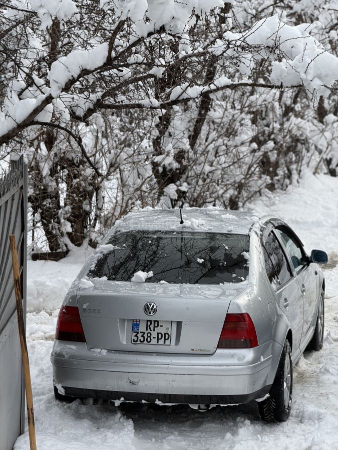 Volkswagen Jetta 2000 — photo 2