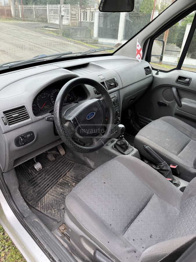 Ford Transit Connect 2003 — photo 2