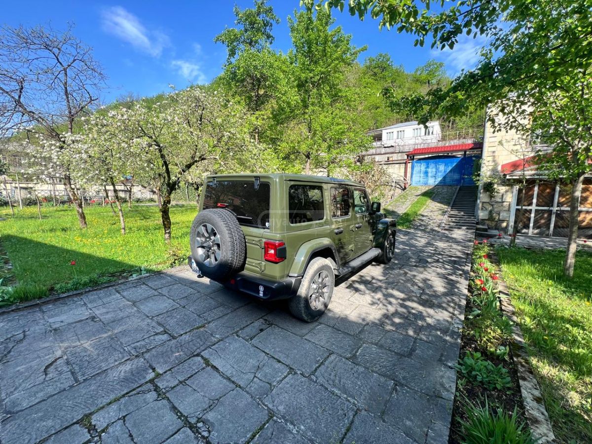 Jeep Wrangler 2021 — photo 2
