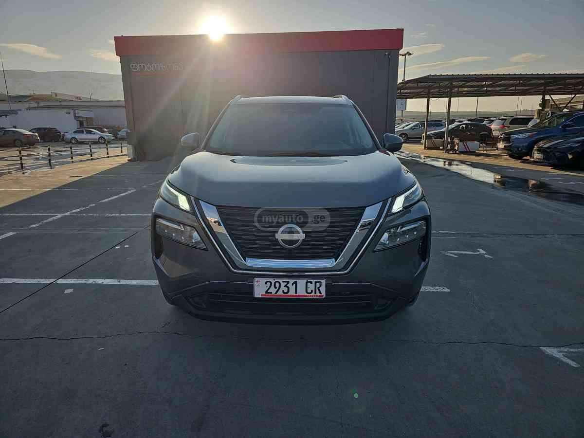 Nissan Rogue 2023 — photo 2