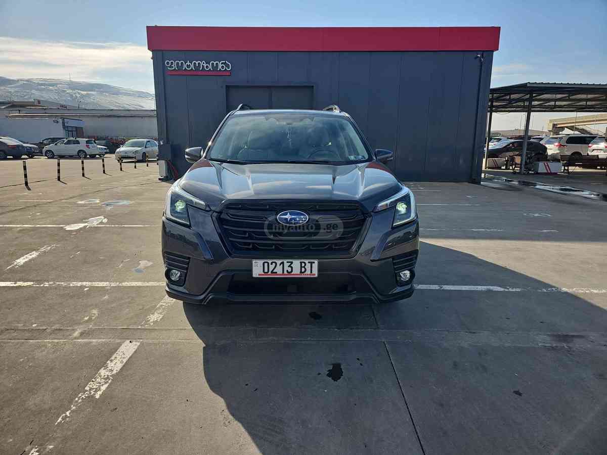 Subaru Forester 2024 — photo 2