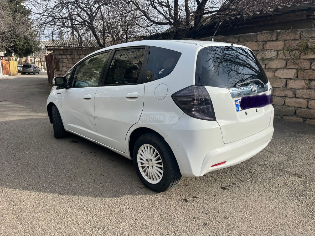 Honda Fit 2013 — photo 2
