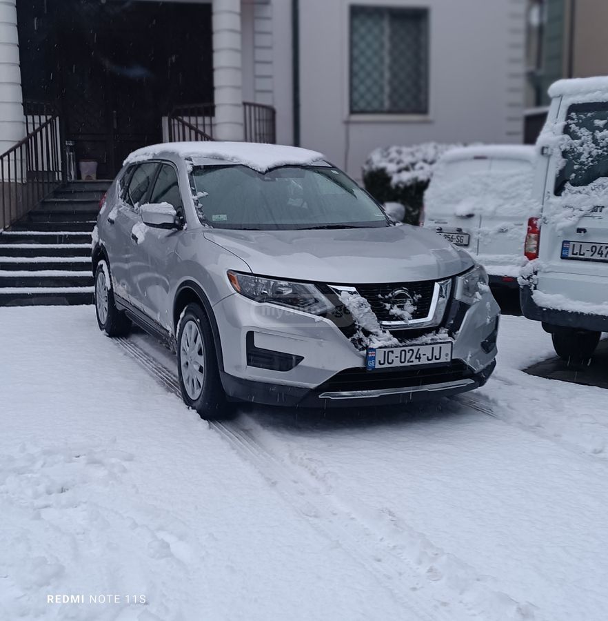 Nissan Rogue