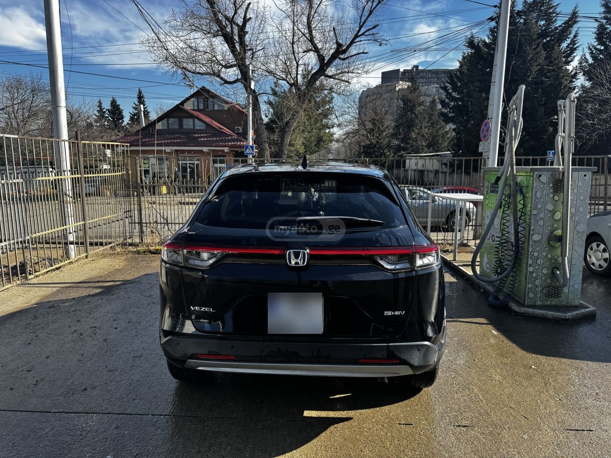 Honda Vezel 2021 — photo 2