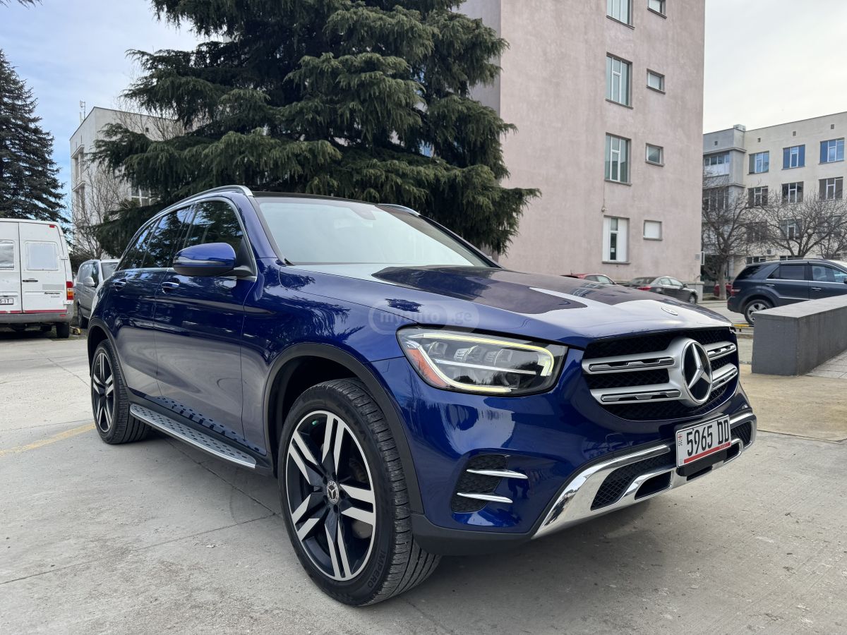 Mercedes-Benz GLC 300 2020 — photo 2