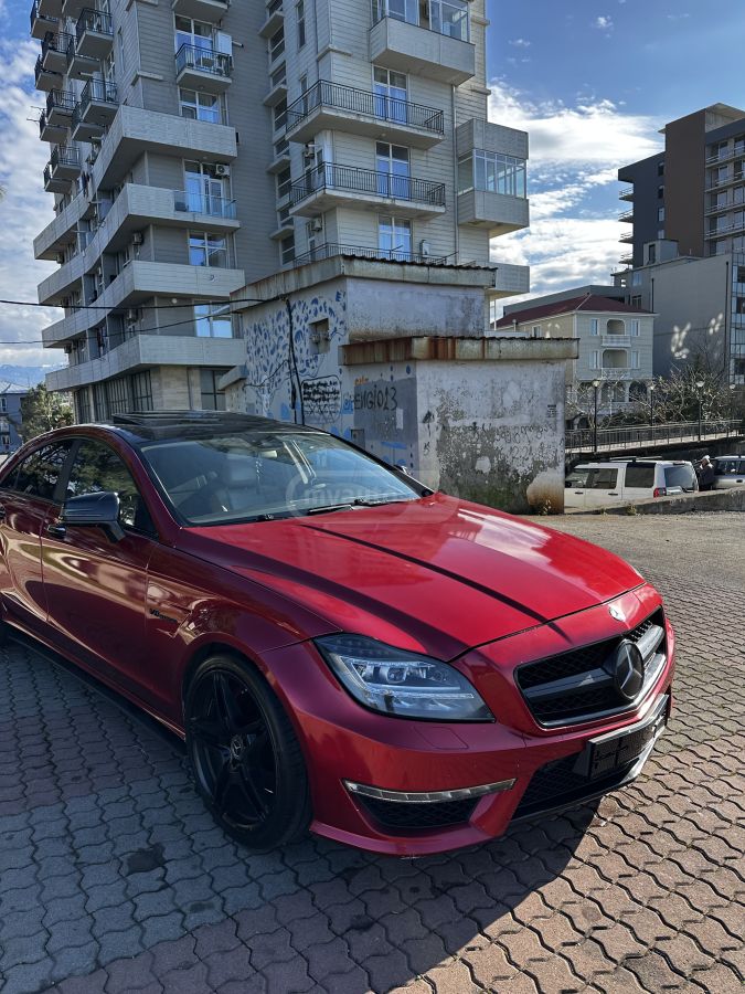 Mercedes-Benz CLS 63 AMG 2012 — photo 2