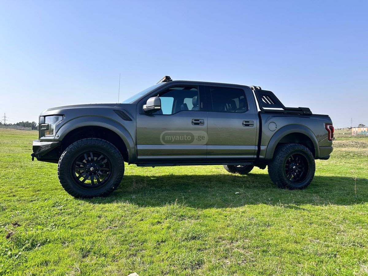 Ford F150 2018 — photo 2