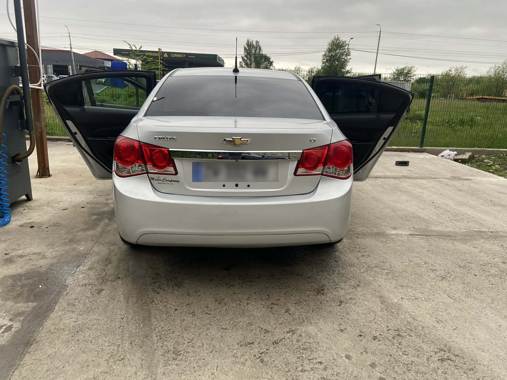 Chevrolet Cruze 2014 — photo 2