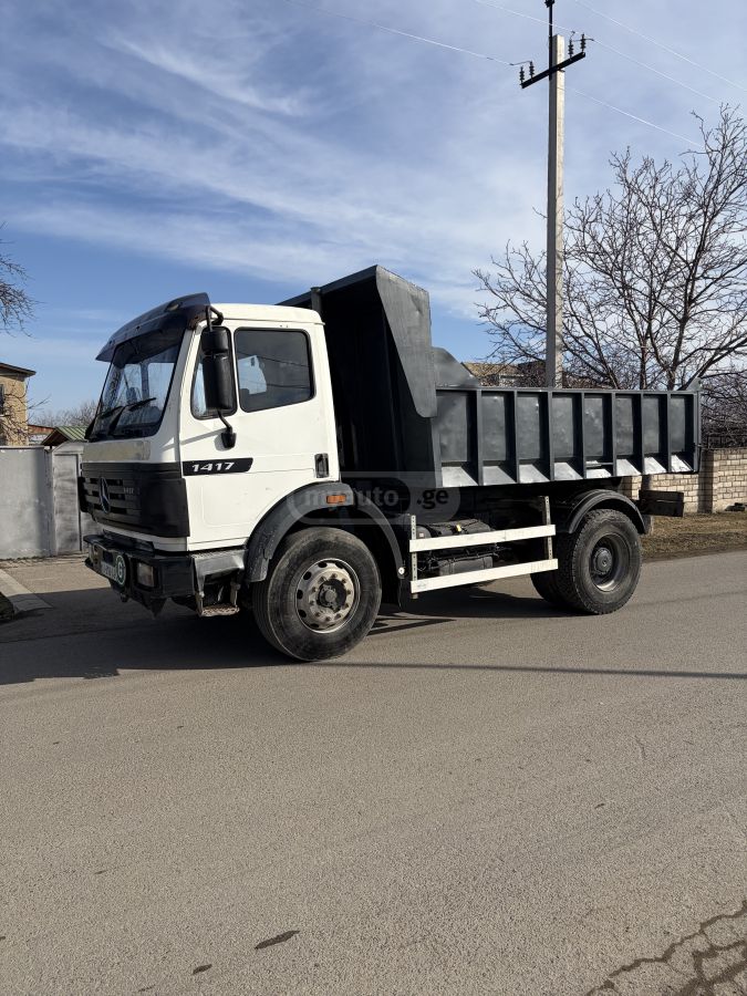 Mercedes-Benz 1920 1999 — photo 2