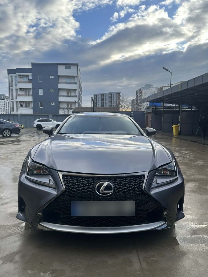 Lexus RC 200T