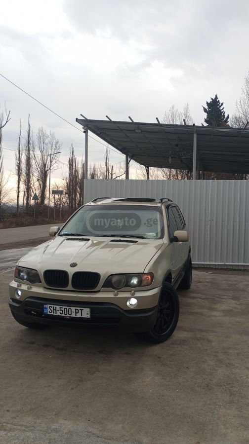 BMW X5 2001 — photo 2