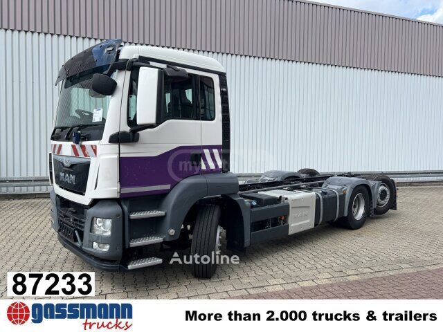 Isuzu TGS
