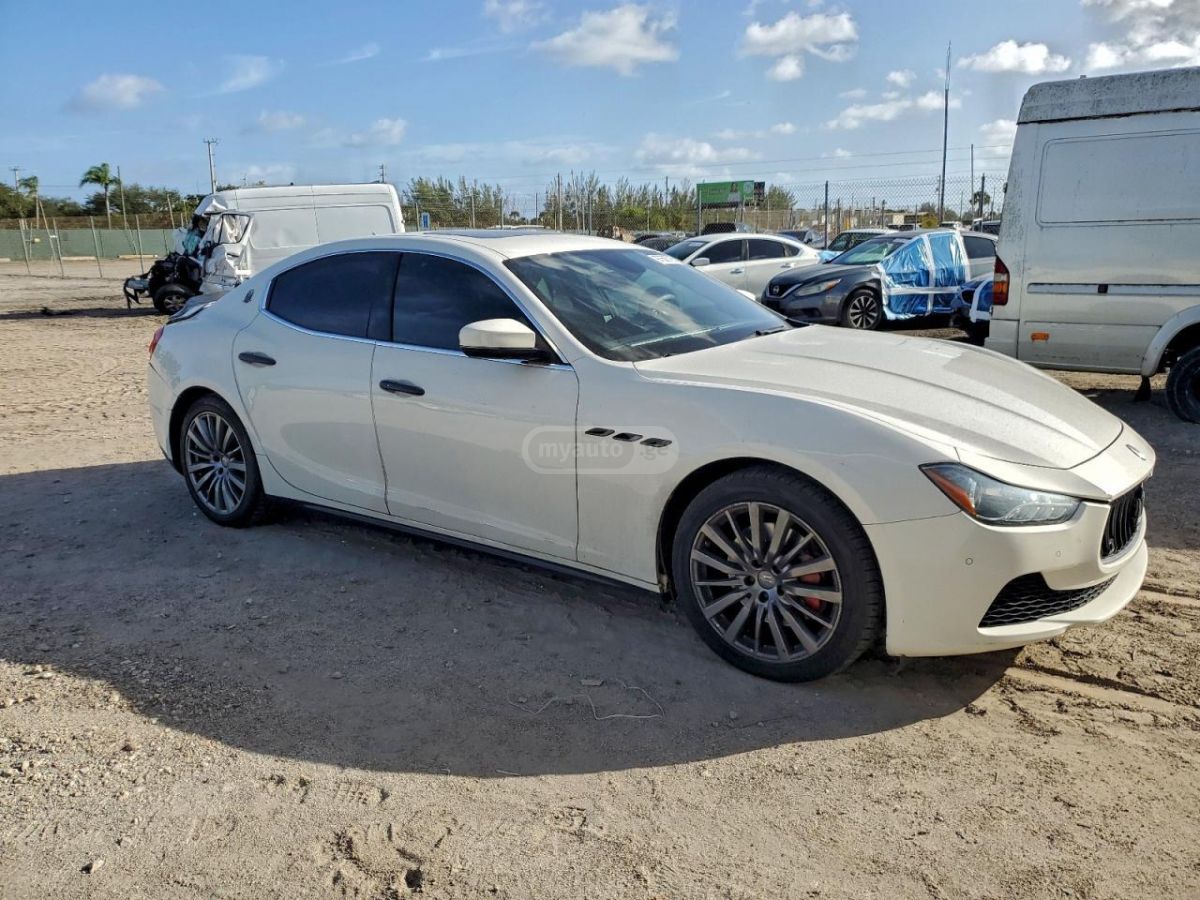Maserati Ghibli
