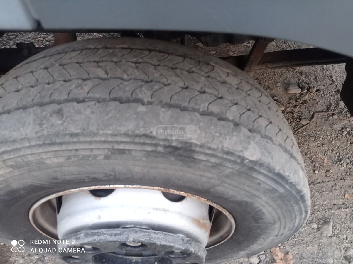 Mercedes-Benz Atego 2002 — photo 2
