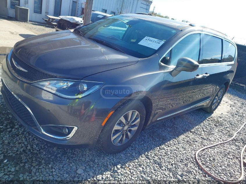Chrysler Pacifica
