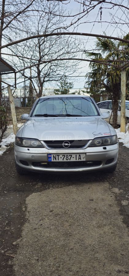 Opel Vectra 2000 — photo 2