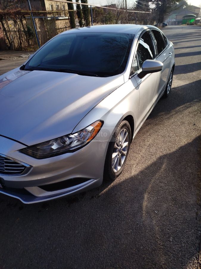 Ford Fusion 2017 — photo 2