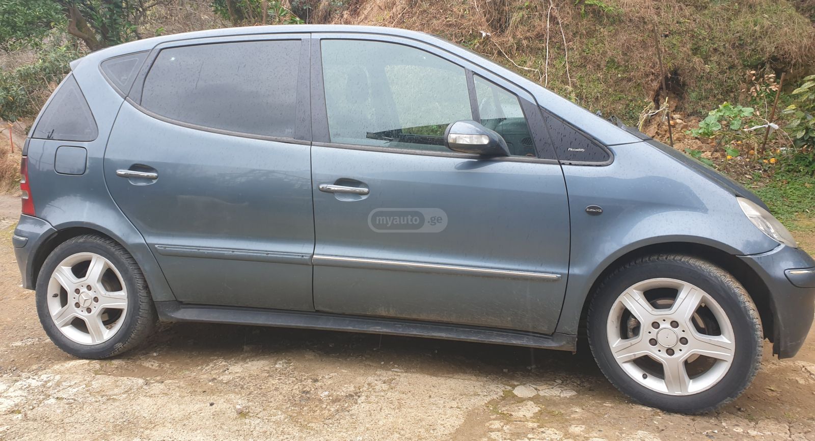 Mercedes-Benz A 170 2003 — photo 2