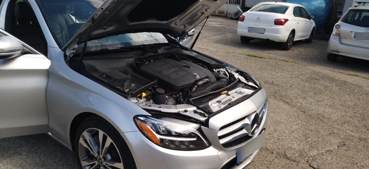 Mercedes-Benz C 300 2020 — photo 2