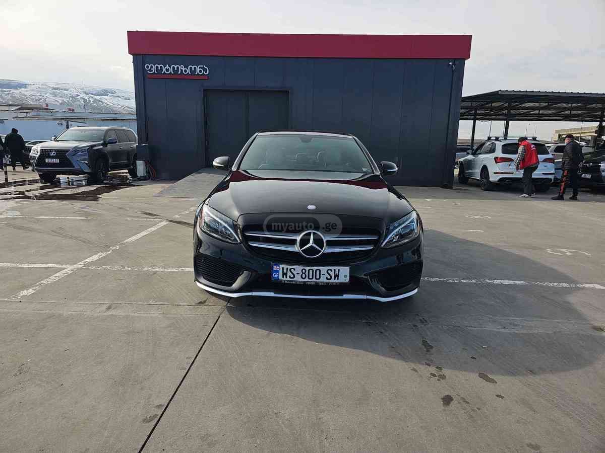 Mercedes-Benz C 400 2015 — photo 2