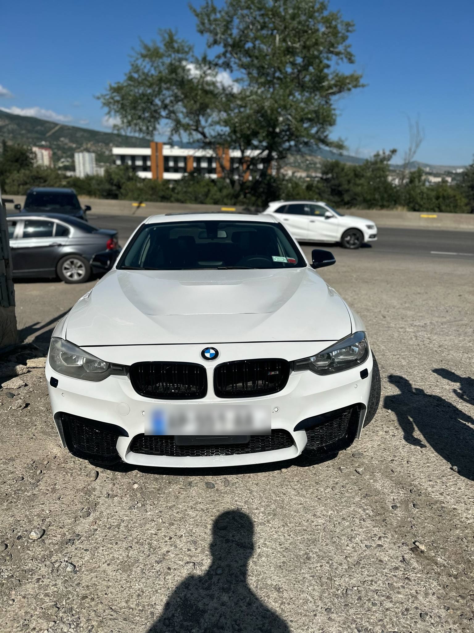 BMW 320 2016 — photo 2