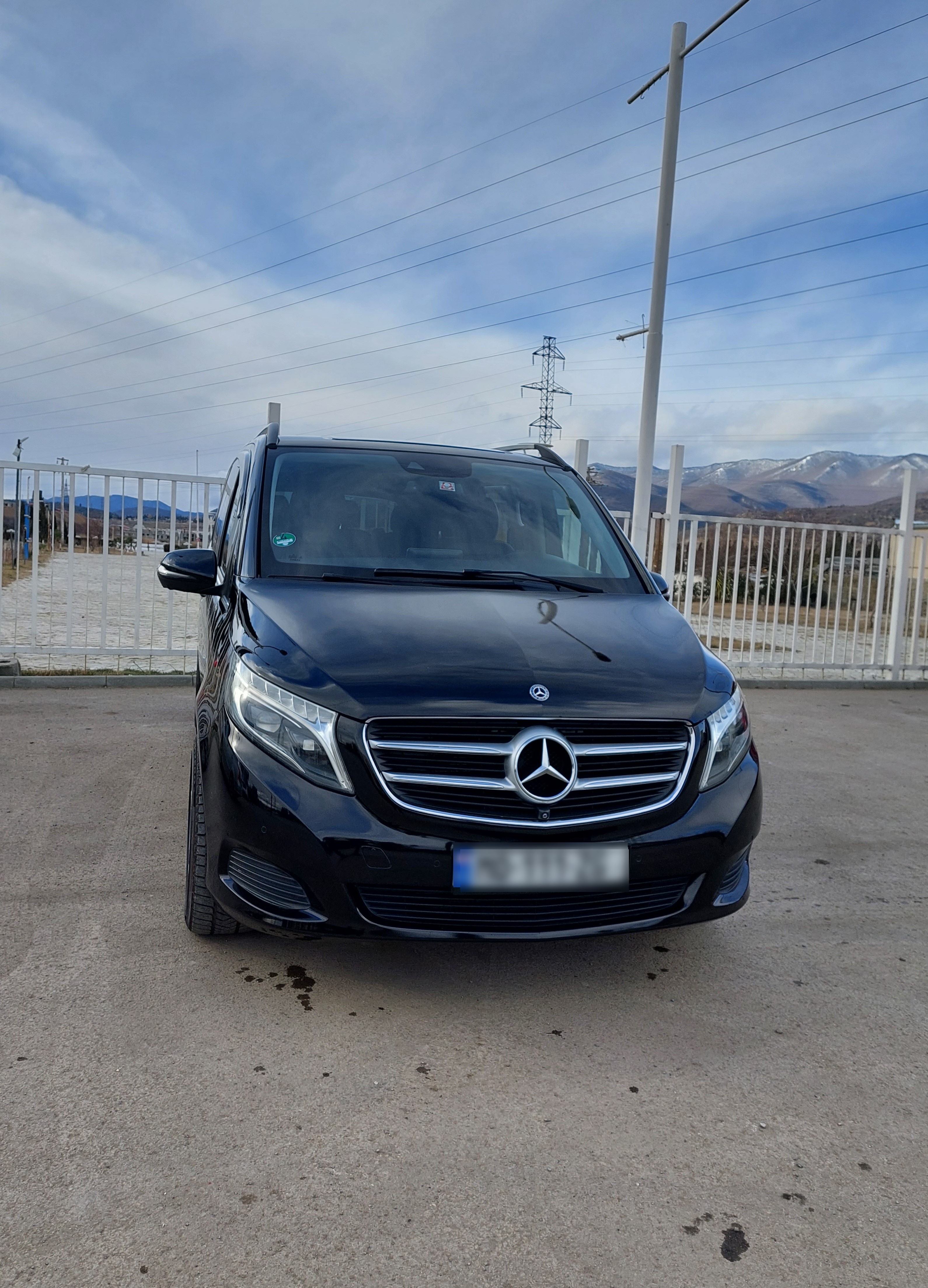 Mercedes-Benz V 250