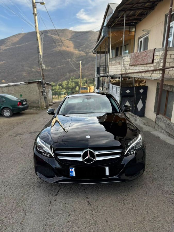 Mercedes-Benz C 300
