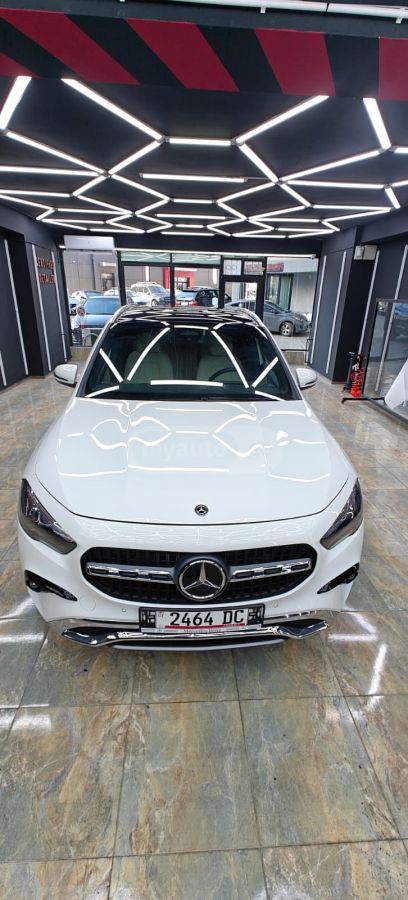 Mercedes-Benz GLA 250 2025 — photo 2