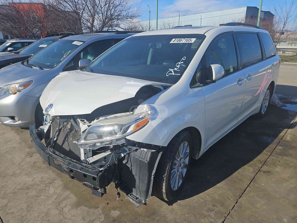 Toyota Sienna