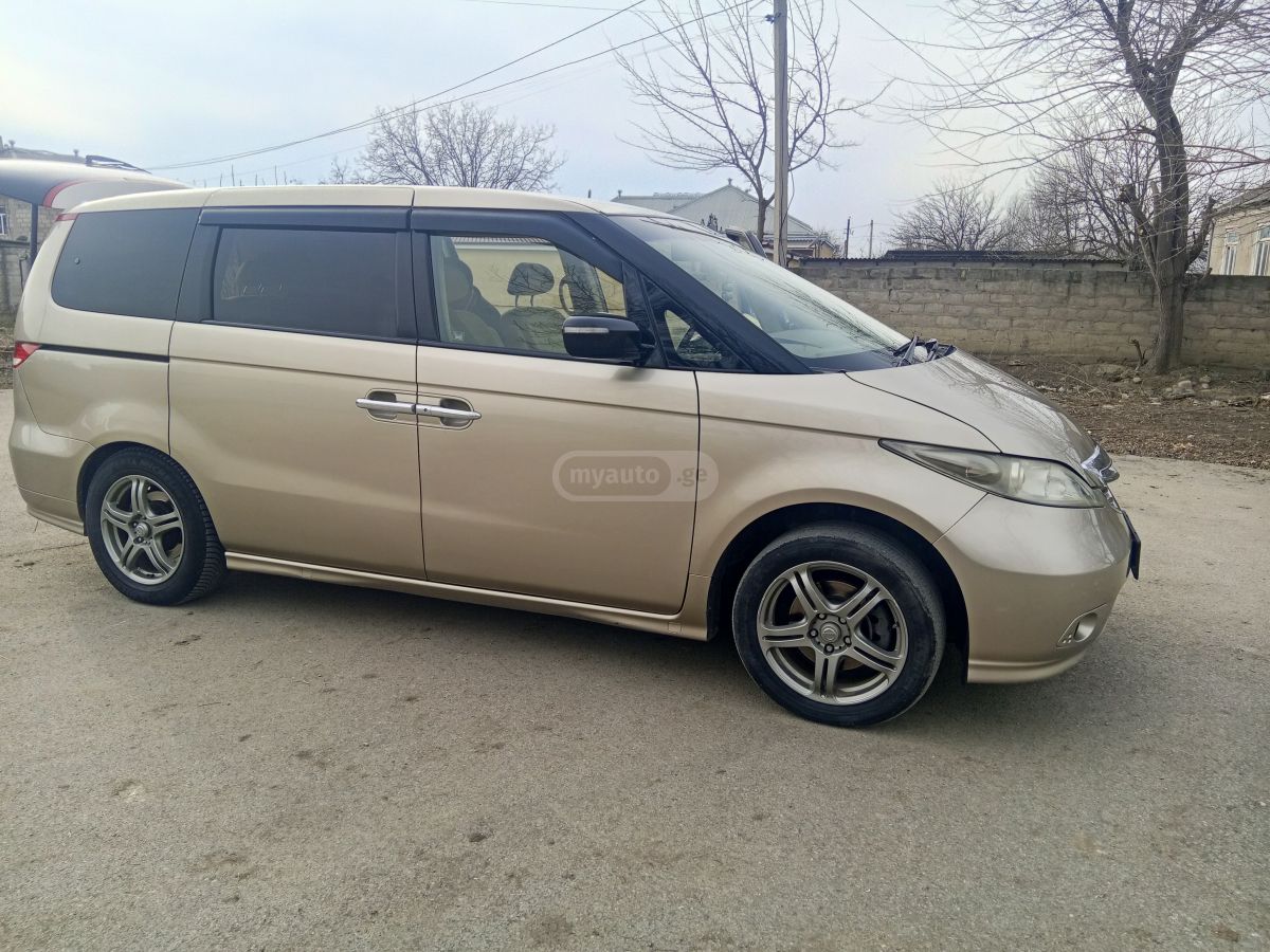 Honda Elysion