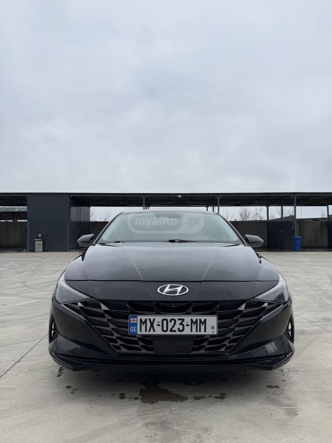 Hyundai Elantra 2022 — photo 2