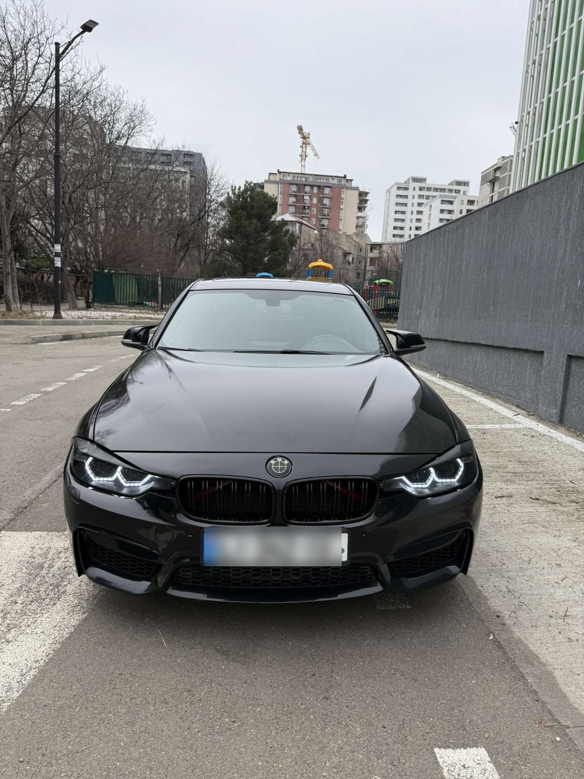 BMW 320