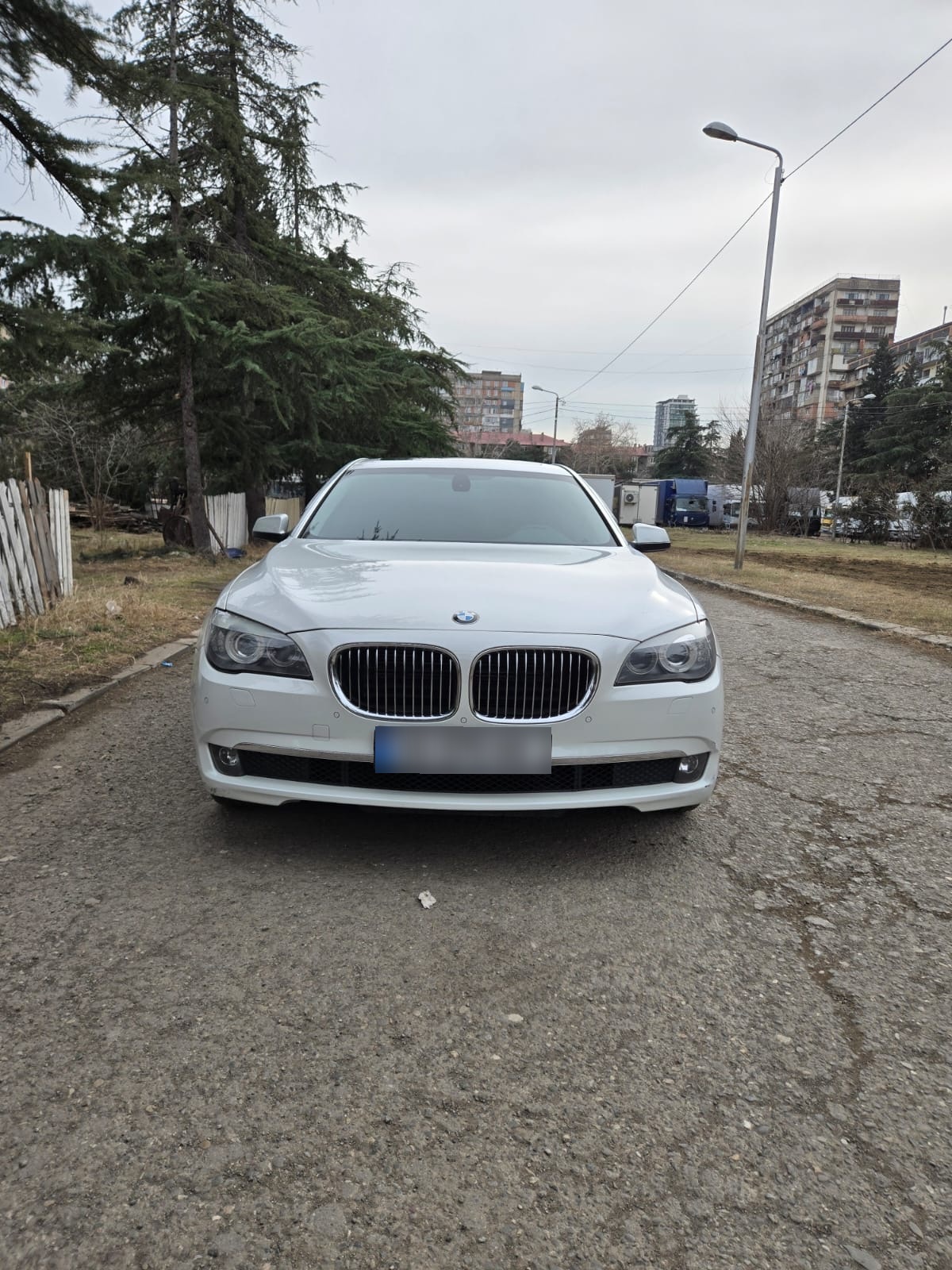 BMW 730